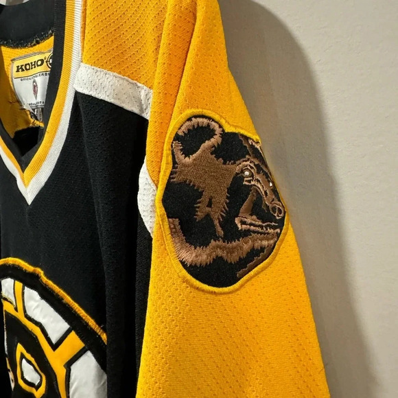Vintage KOHO Boston Bruins NHL Hockey Jersey - Picture 4 of 14